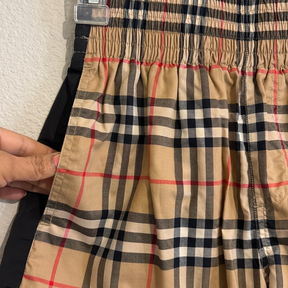 Burberry Vintage Check Side-Stripe Shorts Classic Designer Iconic - Picture 5 of 10